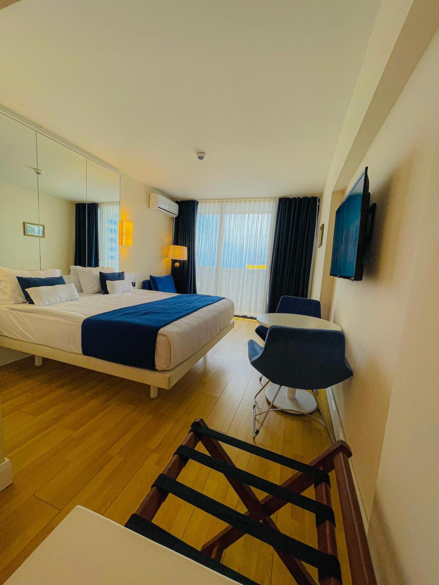 Luxury Batumi Hotel Luaran gambar