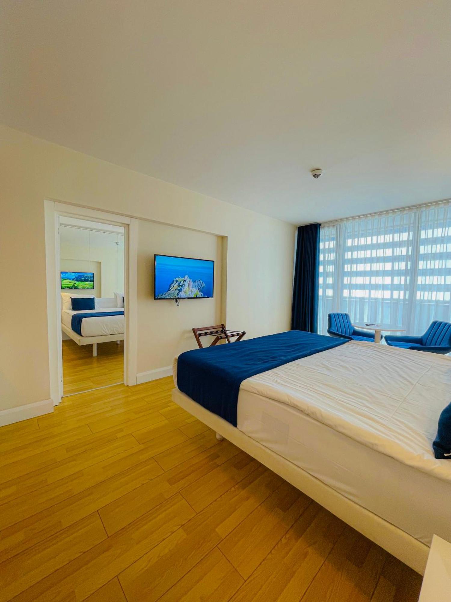 Luxury Batumi Hotel Luaran gambar