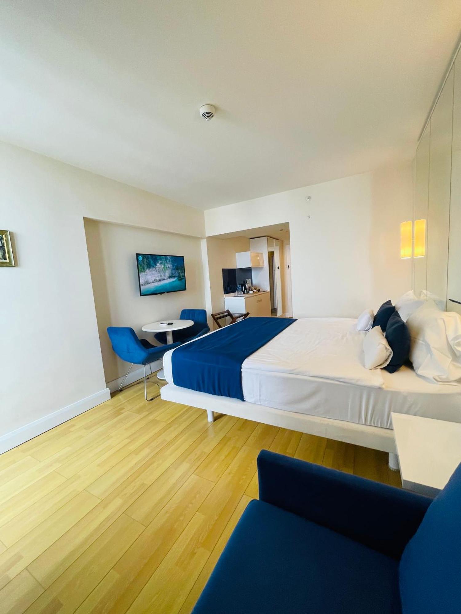 Luxury Batumi Hotel Luaran gambar