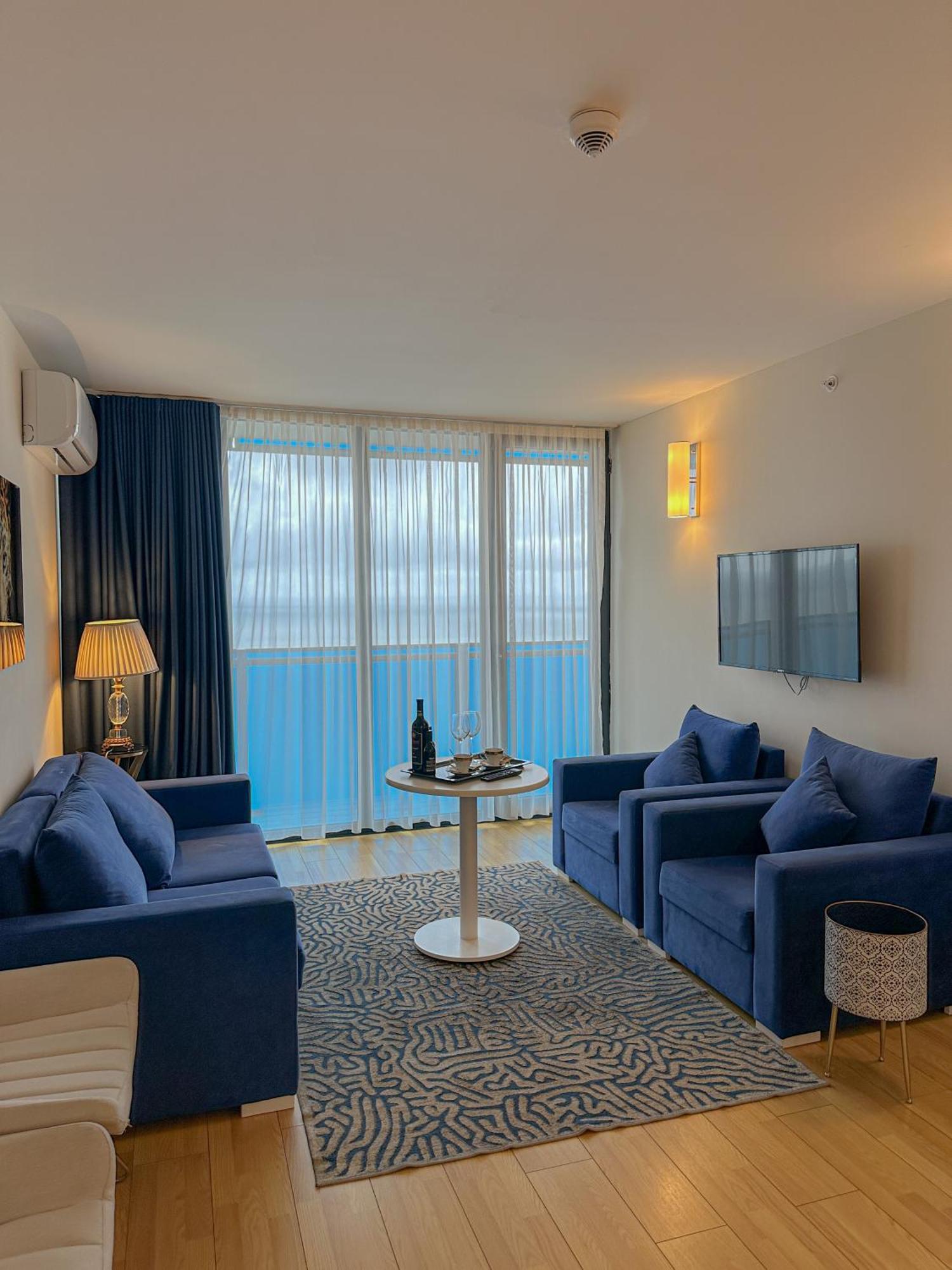 Luxury Batumi Hotel Luaran gambar