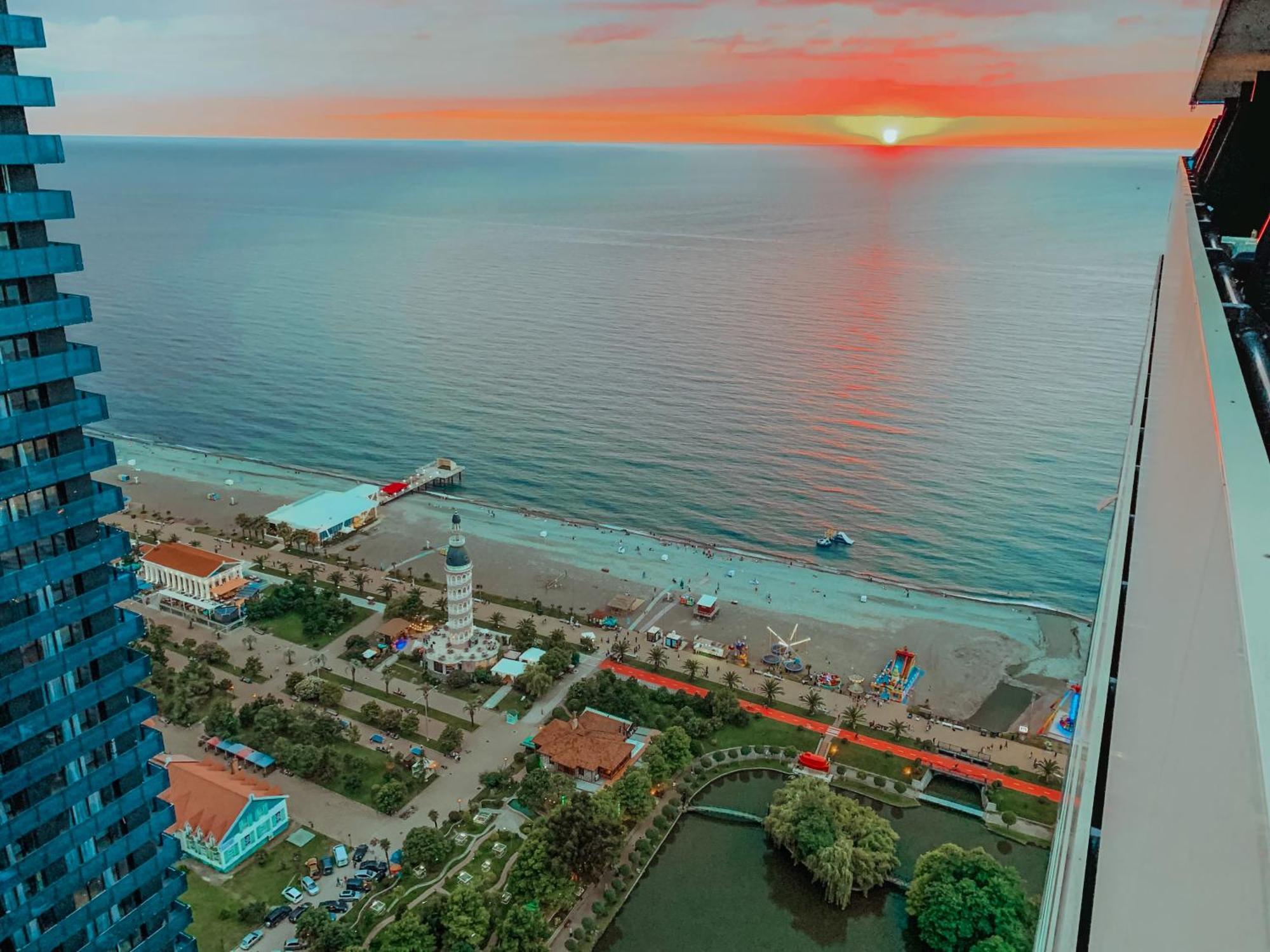Luxury Batumi Hotel Luaran gambar
