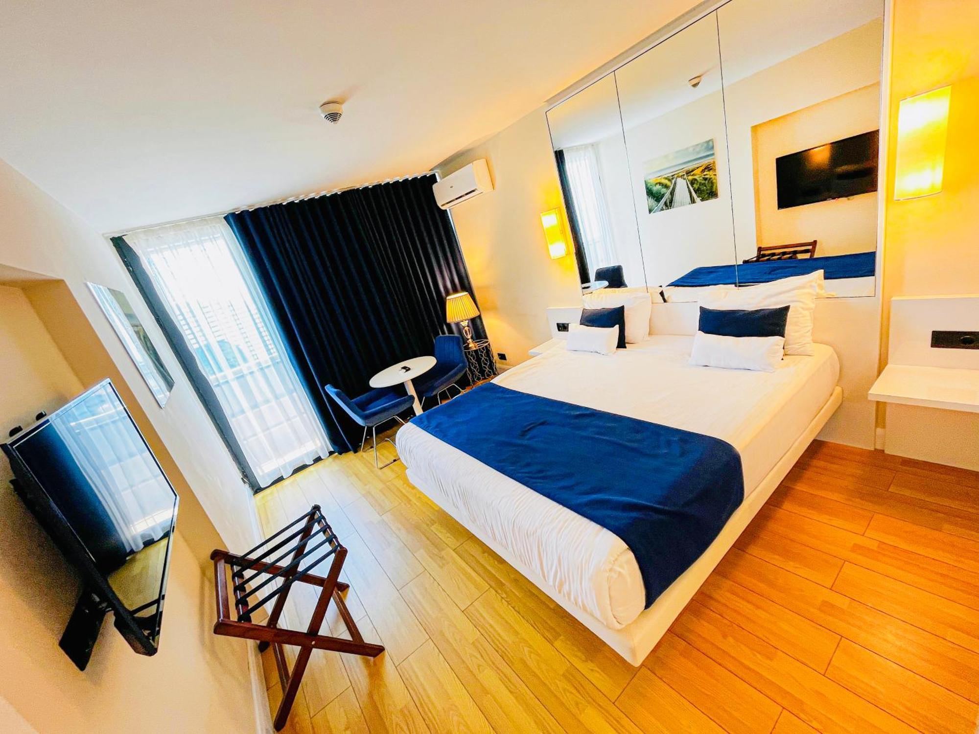 Luxury Batumi Hotel Luaran gambar